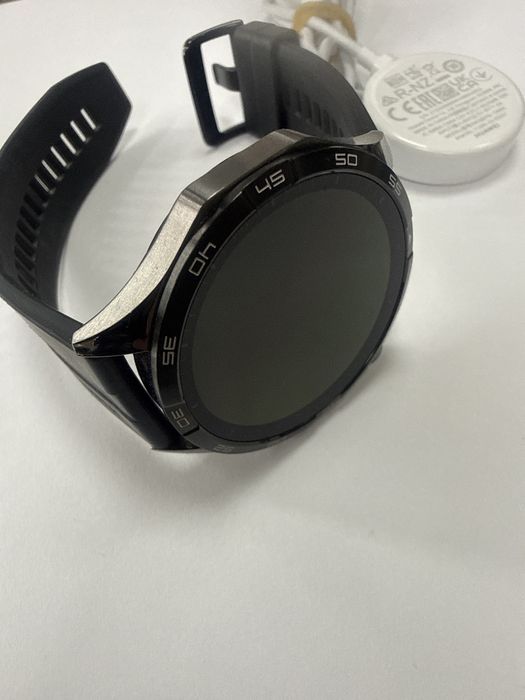 Huawei gt4 black 46mm,GPS,Spo2 Перфектен!