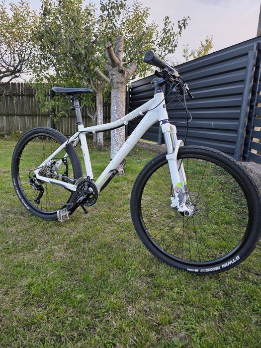 MTB Cube Access 26ER