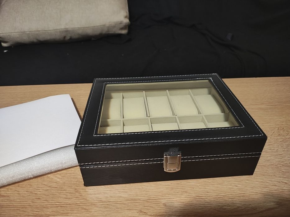 Cutie depozitare ceasuri – 10 compartimente | Elegantă, ideală pentru
