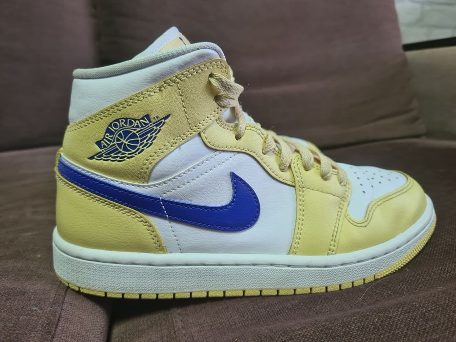 Маратонки Nike Air Jordan 1 Mid/ 38,5