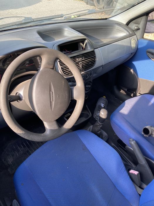 Фиат Пунто 1.9 jtd  дизел за части.