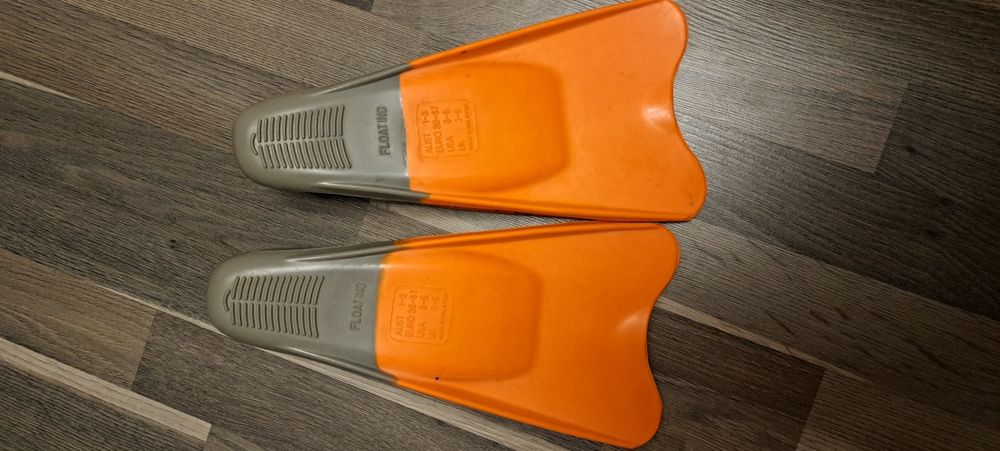 Продам ласты 36- 37