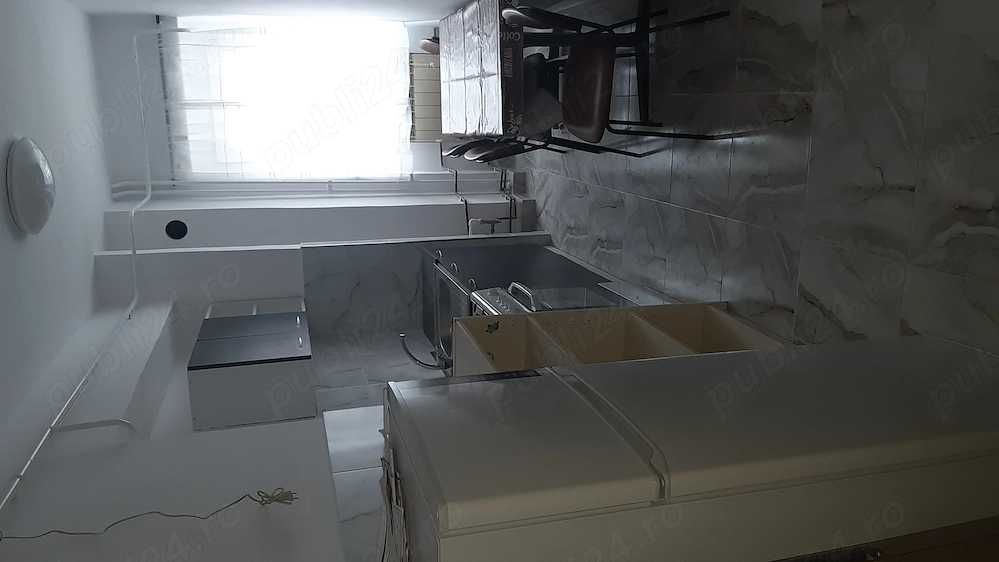 Inchiriez apartament o camera, zona Garii