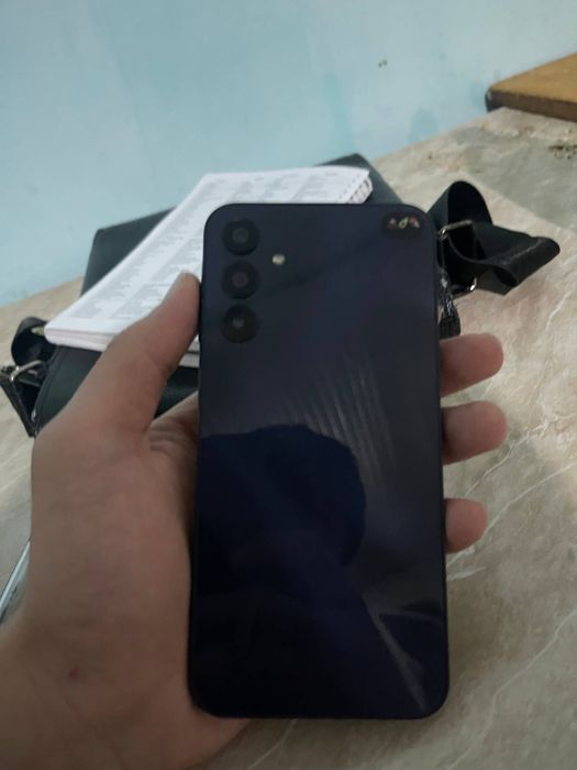 Samsung A15    256 talik