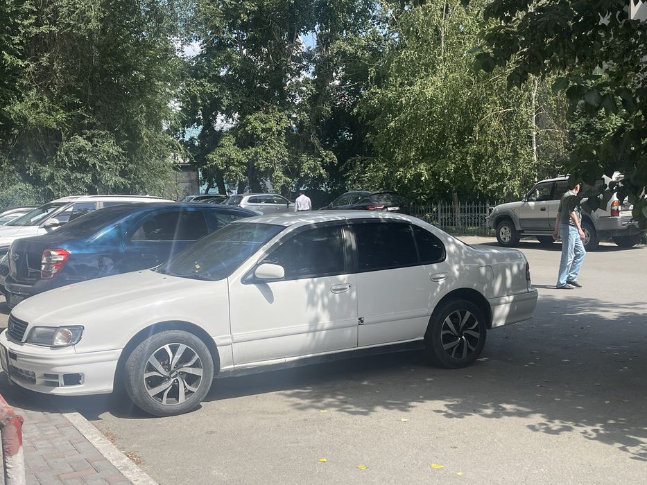 Продам машину Ниссан цефиро