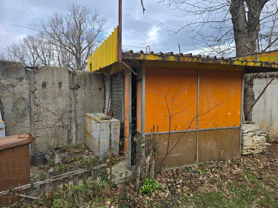 Павилион , Бутка. магазин! 2,60м. на 2,80м. :  0,60 см -навес