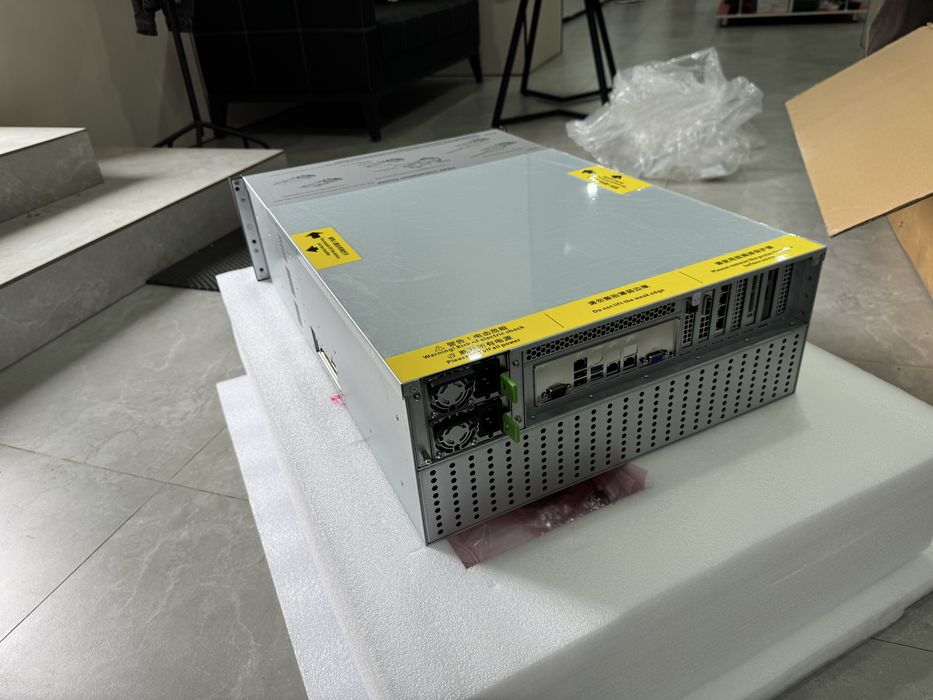 Hikvision DS-A80624S(E) - профессиональное сетевое хранилище, 24 HDD