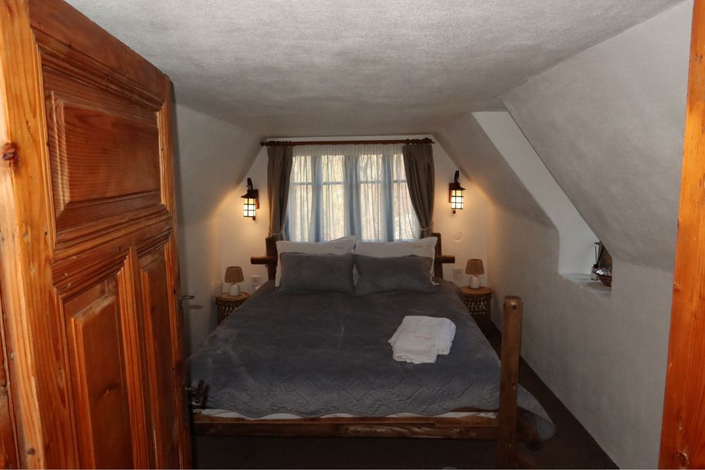 Proprietate de Vanzare - Conacul Plaiul Cailor Breaza -Casa de vacanta