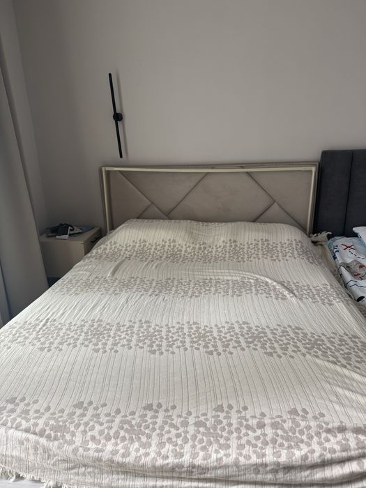 Продам кровать 160*200