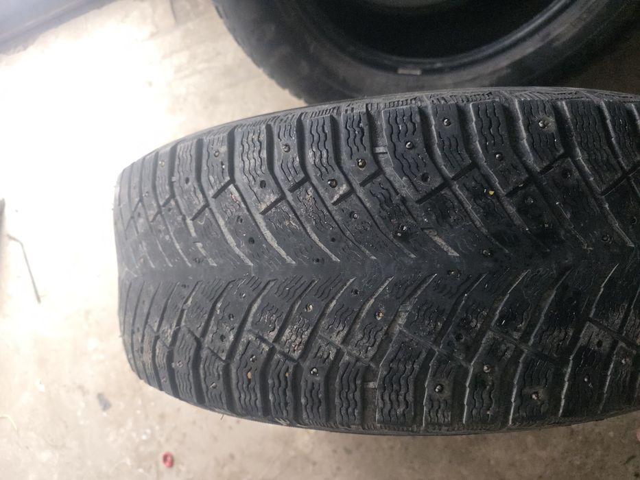 Зимняя резина 2шт