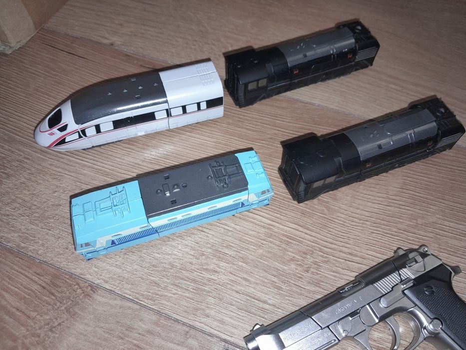 Полицейская машина робот трансформер