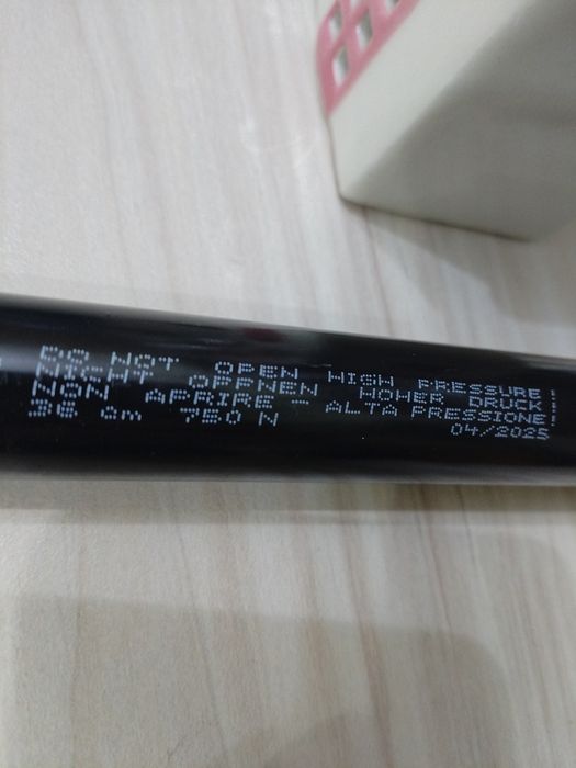 Повдигащ механизъм за легло/матрак с амортисьори 750N