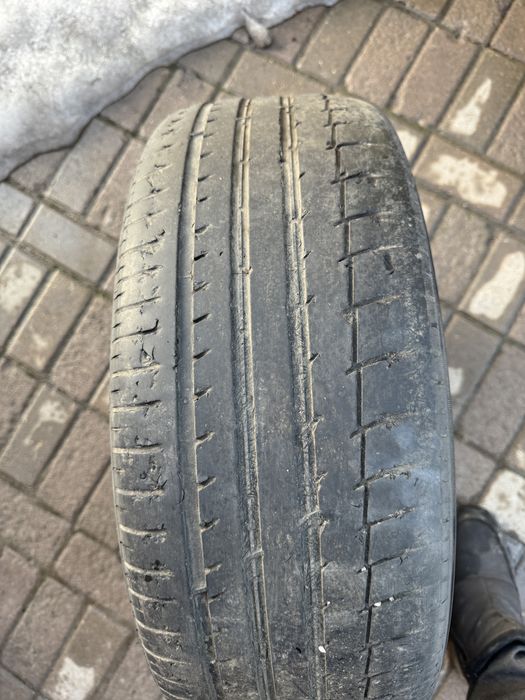 Продам шины 215/55/R17