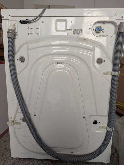 Mașina spalat rufe Whirlpool 6 sense, slim