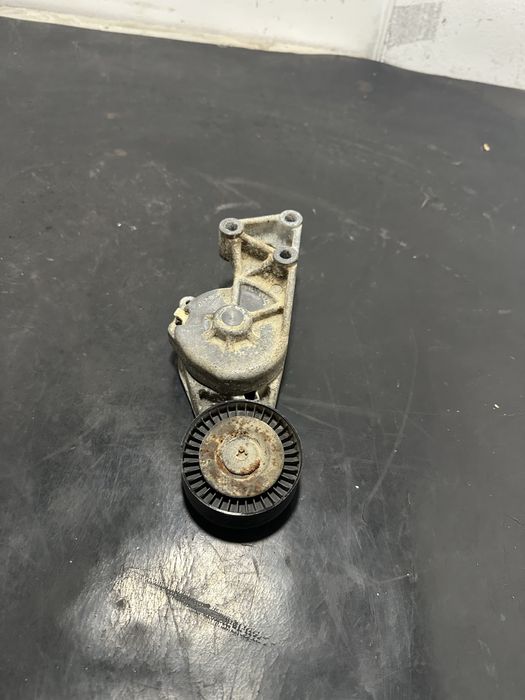 Intinzator curea Volkswagen Vw Sharan 1.9 TDI 950372 AUY ASZ