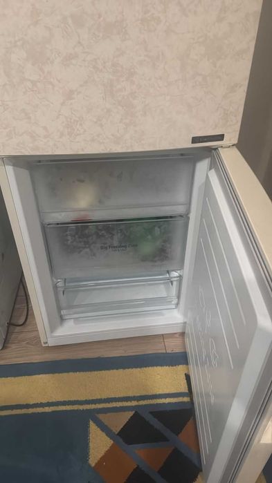 продам холодильник