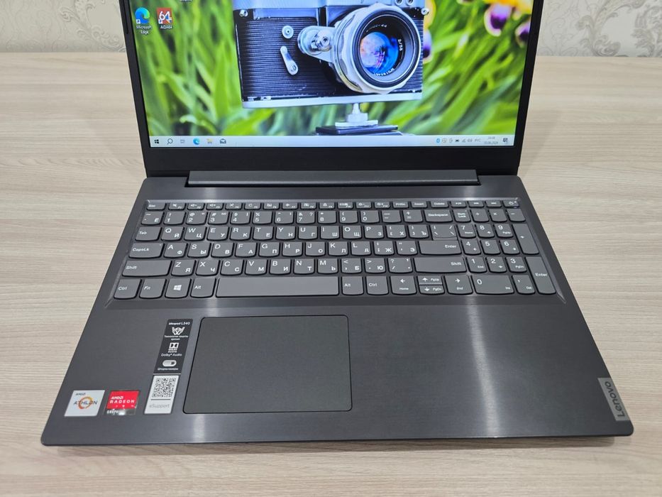 Lenovo, AMD Athlon, SSD 256Gb, Ram 8Gb, Full HD IPS
