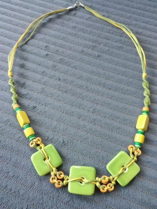 Колиета от керамика, ръчна изработка