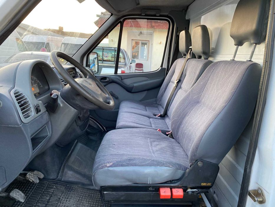 RADIATOR Ventilator Pompa Servo SPRINTER 208,211,213,308,311,313