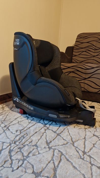 Scaun auto Britax Romer Dual Fix M I-size