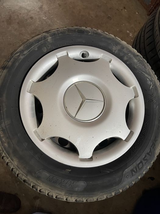 Set Roti Mercedes R15