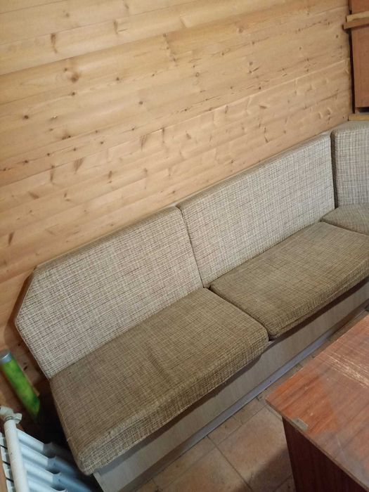 угловой диван для кухни