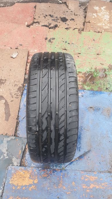 Продаю ТОЛЬКО  резину