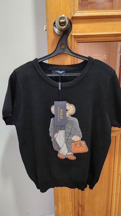 Продам новый свитер