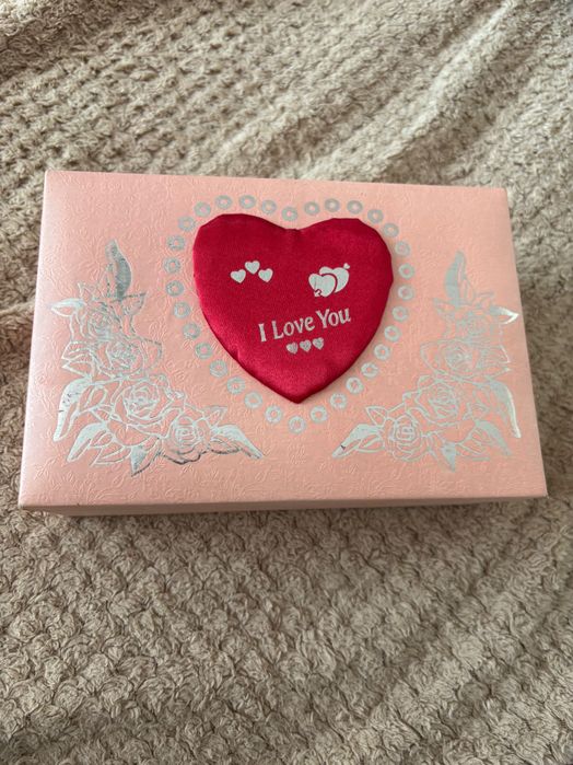 Комплект обеци, гривна, часовник и колие