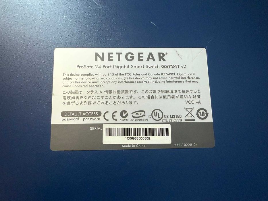 Суич NETGEAR GS724T Managed 24x10/100/1000 Gigabit Smart Switch 2xSFP