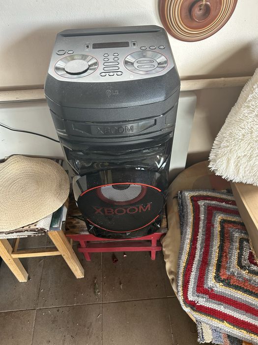 Sistem audio LG XBOOM RNC5, Karaoke, Wireless Party Link, Double Bass-Boost, Negru