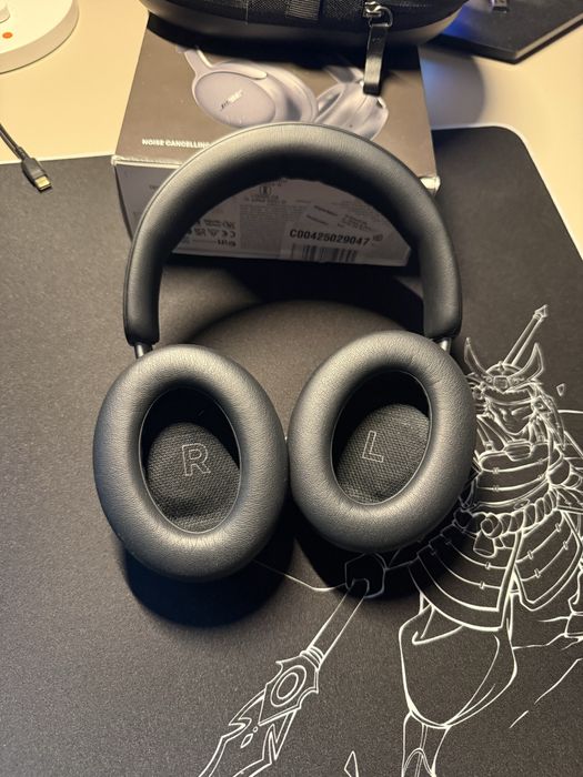 Casti Bose QuietComfort Ultra