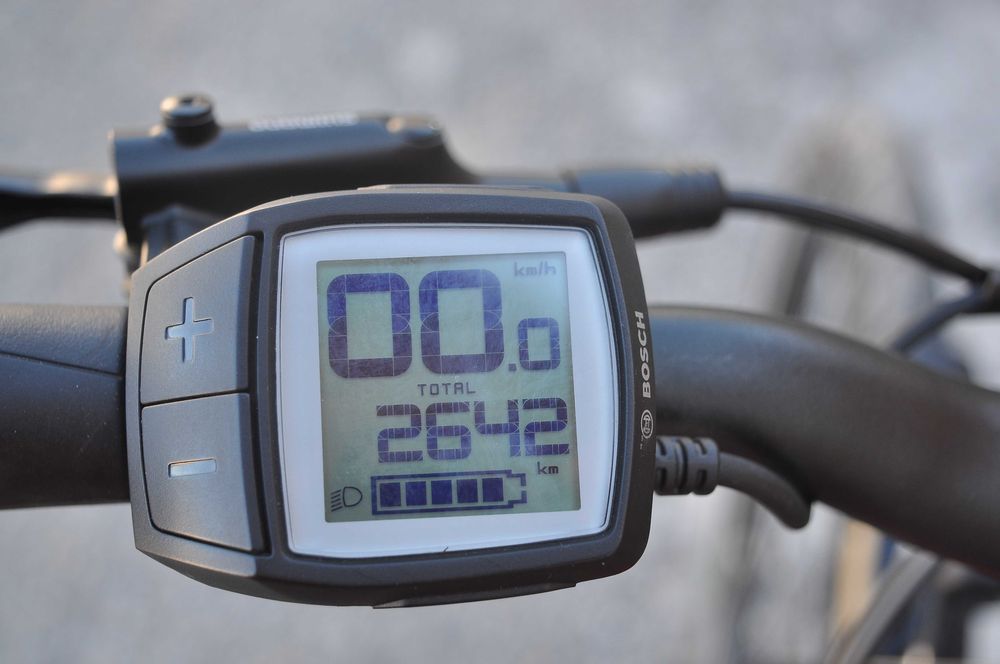 Carver Route E.420- 28 цола- електрически велосипед