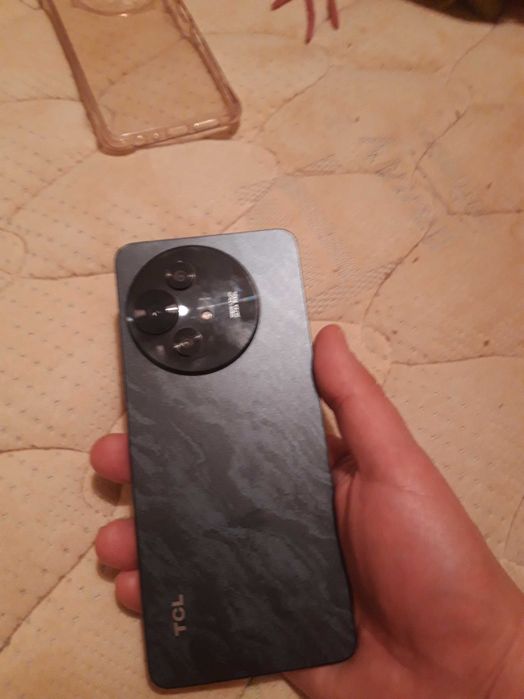 Продавам TLC почти ново с гръб и протектор