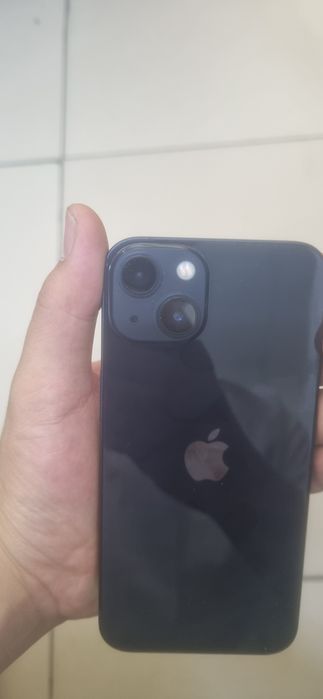 Iphone 13 в отличном состояний