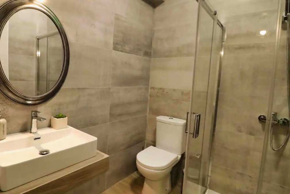 Дава се под наем Едностаен апартамент в Пловдив, Кючук Париж - 39 кв.м за 158.1 € - Снимка #1