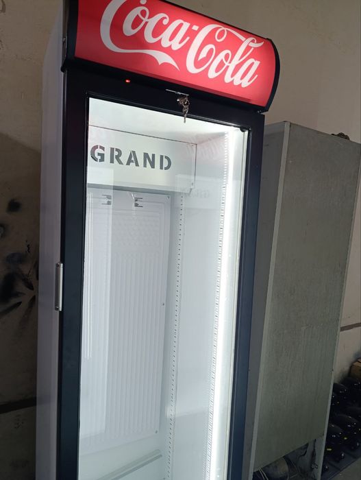 Xaladeni yangi sotiladi xarxil razmer bor