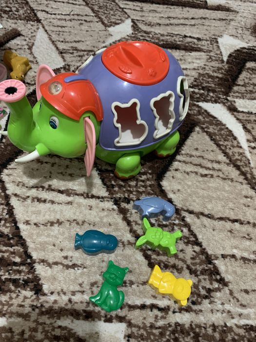 Игрушки музыкальные и развивающие