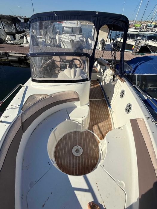 Quicksilver Commander 600 + motor 150 CP