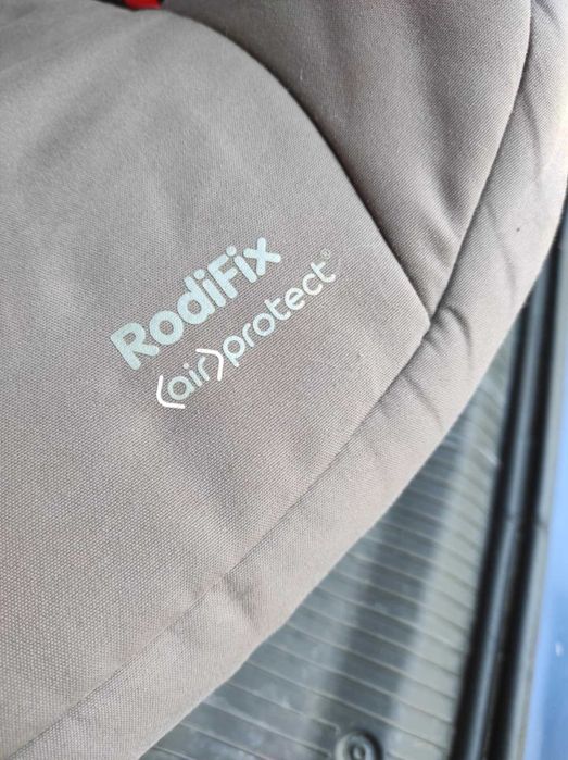 Детско столче за кола - RodiFix