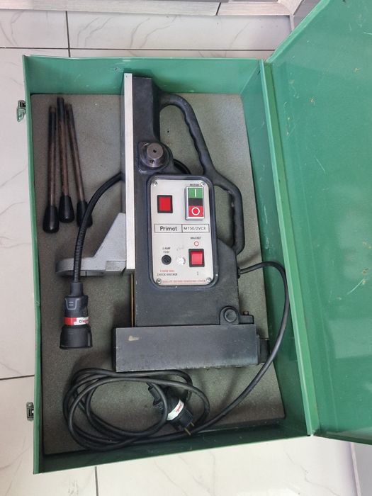 Suport magnetic mașină de găurit, carotă