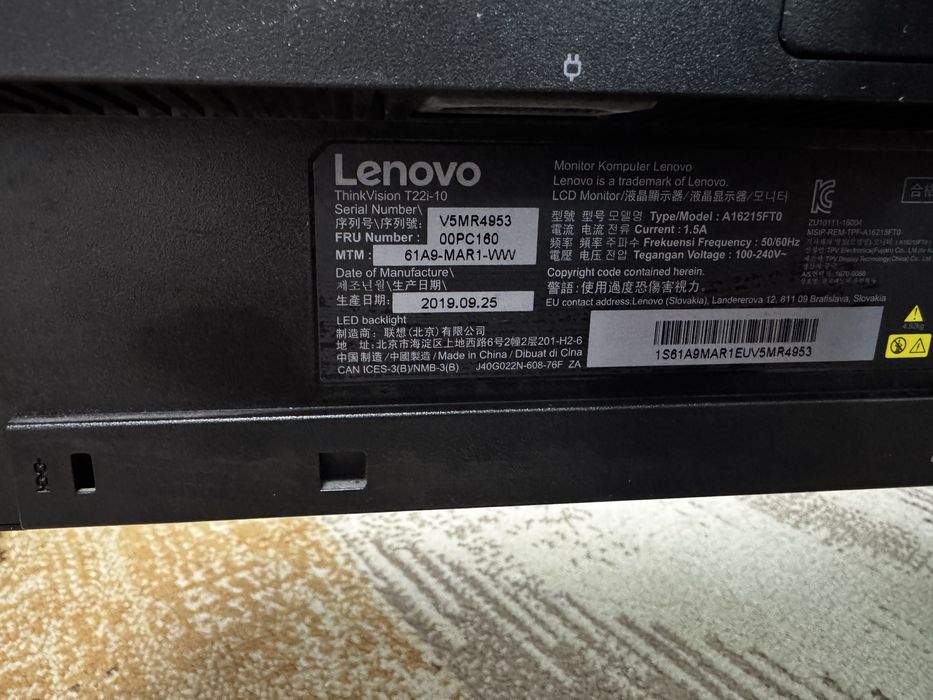 Monitor LED IPS Lenovo ThinkVision T22i-10 Full HD 21.5" reglabil cu hub USB