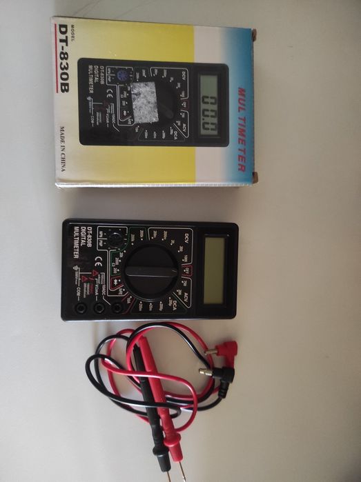 Multimetru digital DT-830B