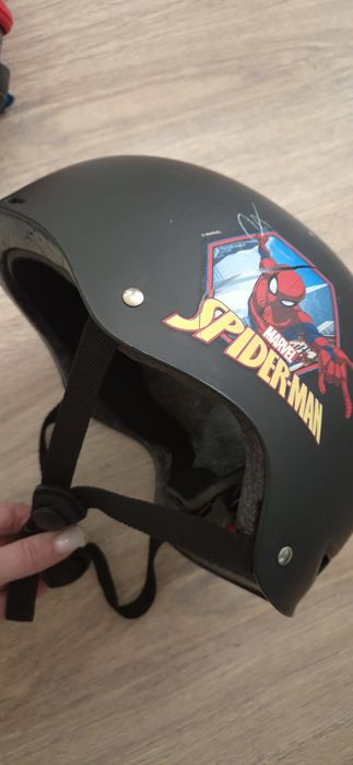 Продам детские коньки