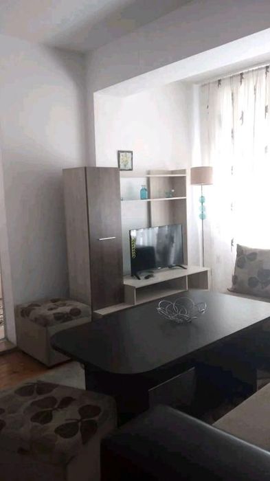 Дава се под наем Двустаен апартамент в Пловдив, Христо Смирненски - 64 кв.м за 325 € - Снимка #1