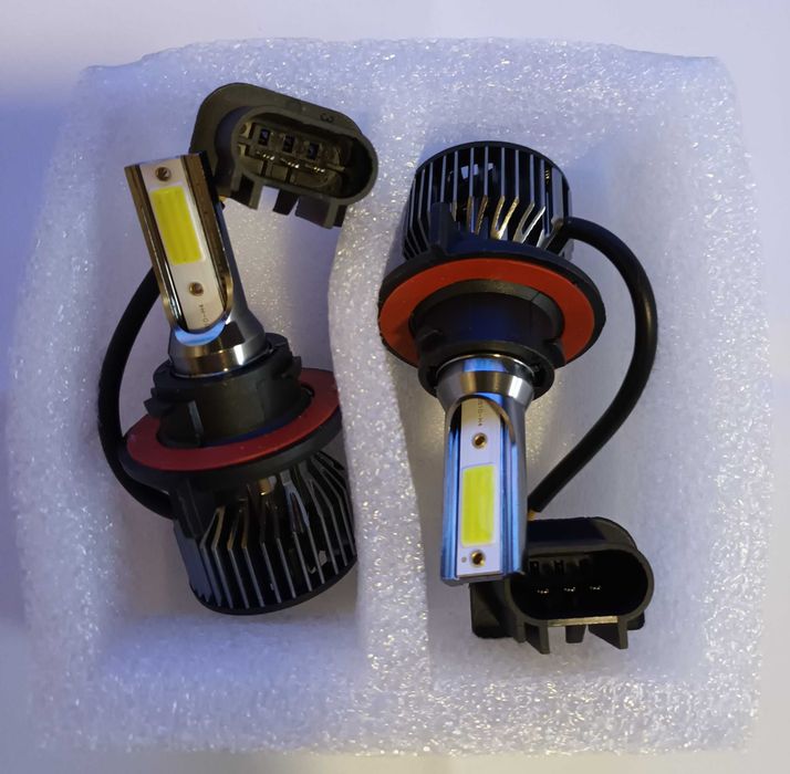Becuri LED H13 9008 12V 20000LM set 2buc