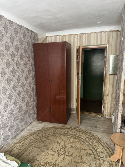 Сдам комнату космическая 3/1