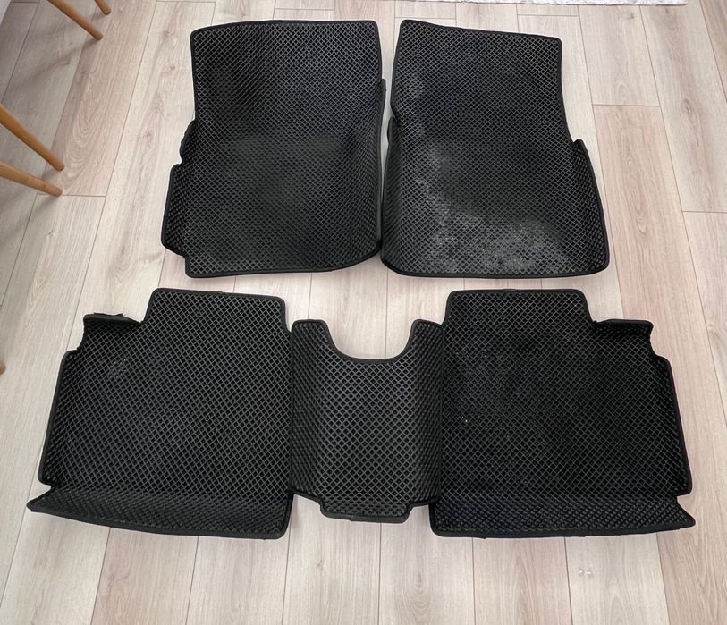 Коврики на машину