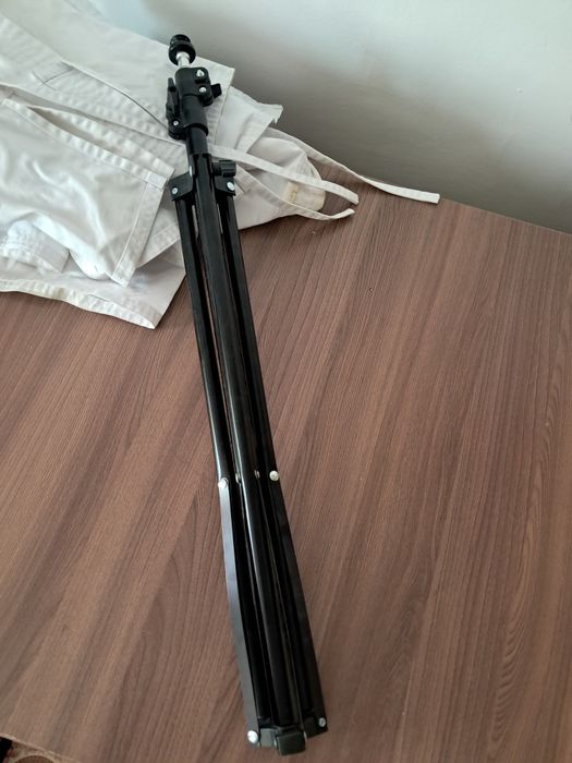 Штатив для съемки