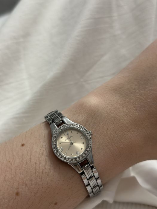 Женские часы Sekonda